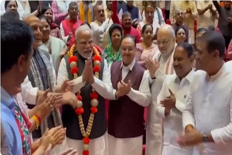 PM मोदी का सम्मान: ऑपरेशन सिंदूर की सफलता पर प्रस्ताव पारित