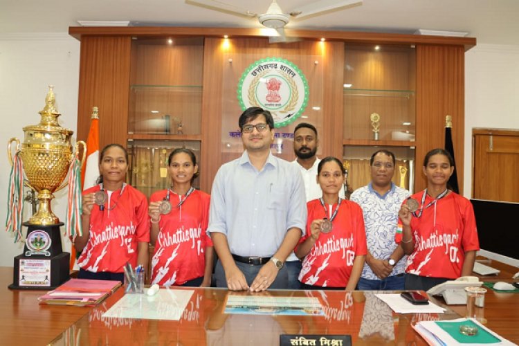 शहीद कौशल यादव पुरस्कार से सम्मानित होंगे बीजापुर के राकेश कड़ती