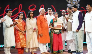 रायपुर : चक्रधर समारोह 2025 : आठवें दिन कथक की प्रस्तुतियों ने बाधा समां