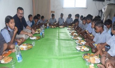 पहाड़ी कोरवा बालक आश्रम मरेया में बच्चों के साथ किया मध्यान्ह भोजन