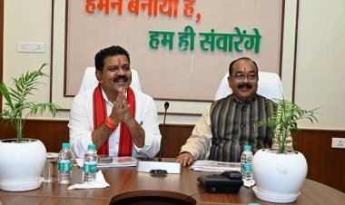 करसाय ता बस्तर बरसाय ता बस्तर : उप मुख्यमंत्री द्वय श्री अरुण साव और श्री विजय शर्मा ने बस्तर ओलंपिक की तैयारियों की समीक्षा की