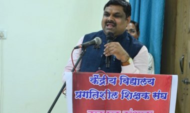 शिक्षक ज्ञान देता है व बेहतर समाज भी निर्मित करता है-स्कूल शिक्षा मंत्री श्री यादव