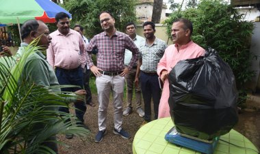 रायपुर : राज्य का पहला ग्रामीण गार्बेज कैफे मैनपाट के ग्राम रोपाखार में