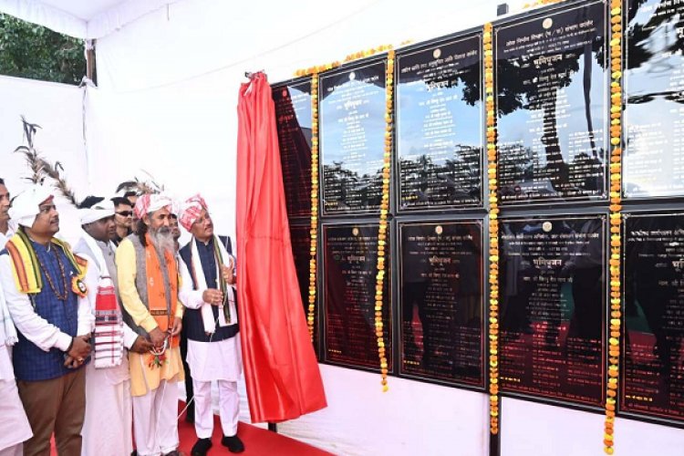 मुख्यमंत्री श्री साय ने नरहरपुर में किया 75.31 करोड़ रुपए के 11 निर्माण कार्यों का भूमिपूजन
