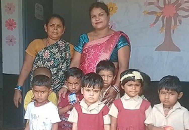 पंचायत सचिव ने अपने जन्मदिन पर बच्चों के संग साझा की खुशियां