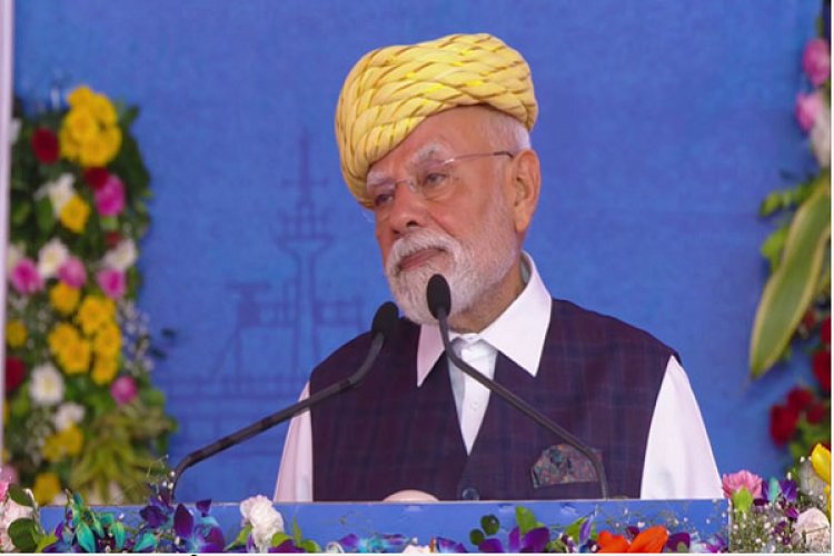 दूसरे देशों पर निर्भरता हमारा सबसे बड़ा दुश्मन : पीएम मोदी