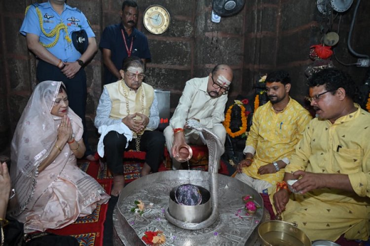राज्यपाल श्री रमेन डेका ने भोरमदेव मंदिर में की विशेष पूजा-अर्चना, प्रदेश की खुशहाली एवं समृद्धि की कामना