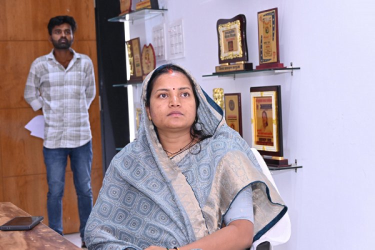 रायपुर : मन की बात से मिली नई ऊर्जा, योजनाओं को घर-घर पहुँचाना प्राथमिकता :  मंत्री श्रीमती राजवाड़े