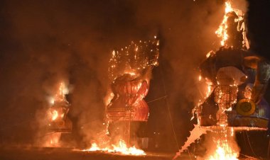 डब्लू आर एस कॉलोनी में रावण दहन: राज्यपाल रमेन डेका और मुख्यमंत्री विष्णु देव साय की उपस्थिति में उमड़ा उत्साह