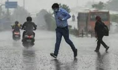 मॉनसून की विदाई के बाद भी बारिश का कोहराम