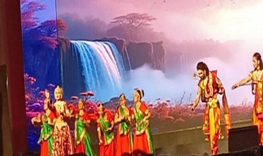 रायपुर : बस्तर दशहरा लोकोत्सव के पहले दिन अयोध्या की राम लीला ने बांधा समां