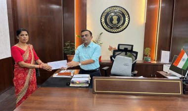 रायपुर : संवेदना से संबल तक श्रीमती धर्मीन नायक को अनुकंपा नियुक्ति, शासन की संवेदनशील पहल
