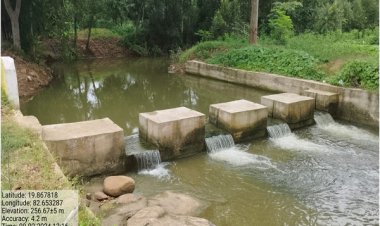 डुमरबहाल में चेक डेम निर्माण से स्थानीय किसानों की समस्या का हुआ समाधान