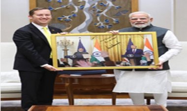 अमेरिकी राजदूत सर्जियो गोर ने प्रधानमंत्री मोदी से की मुलाकात