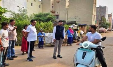 कलेक्टर ने भ्रमण कर सफाई व्यवस्था का किया निरीक्षण