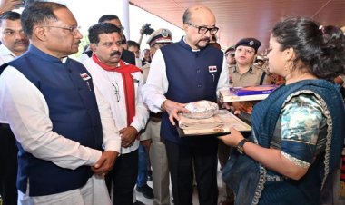 शहीद जवानों का बलिदान हमें कर्तव्य, अनुशासन और समर्पण की सतत प्रेरणा देता रहेगा – राज्यपाल श्री रमेन डेका