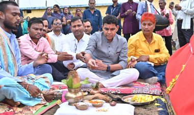 रायपुर : ग्रामीणों का जीवन स्तर ऊंचा होने से ही बनेगा विकसित छत्तीसगढ़-मंत्री श्री टंक राम वर्मा