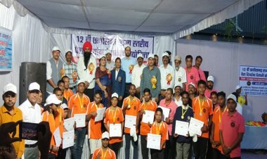 राज्यस्तरीय पैरा दिव्यांग तैराकी प्रतियोगिता : जिले के खिलाड़ियों ने शानदार प्रदर्शन कर जीते तीन गोल्ड और दो सिल्वर मैडल