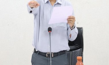 सतर्कता जागरूकता सप्ताह के तहत इन्द्रावती सभाकक्ष में कलेक्टर ने दिलाई सत्यनिष्ठा की शपथ