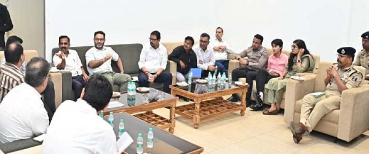 पीएम मोदी के छग प्रवास की तैयारियां शुरू, अपर मुख्य सचिव ने की समीक्षा