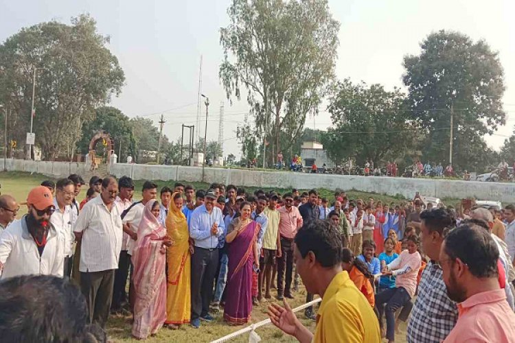 सांसद खेल महोत्सव : गेड़ी दौड़, पिट्ठूल और फुटबॉल खेलों में खिलाड़ियों ने दिखाया उत्साह और प्रतिभा