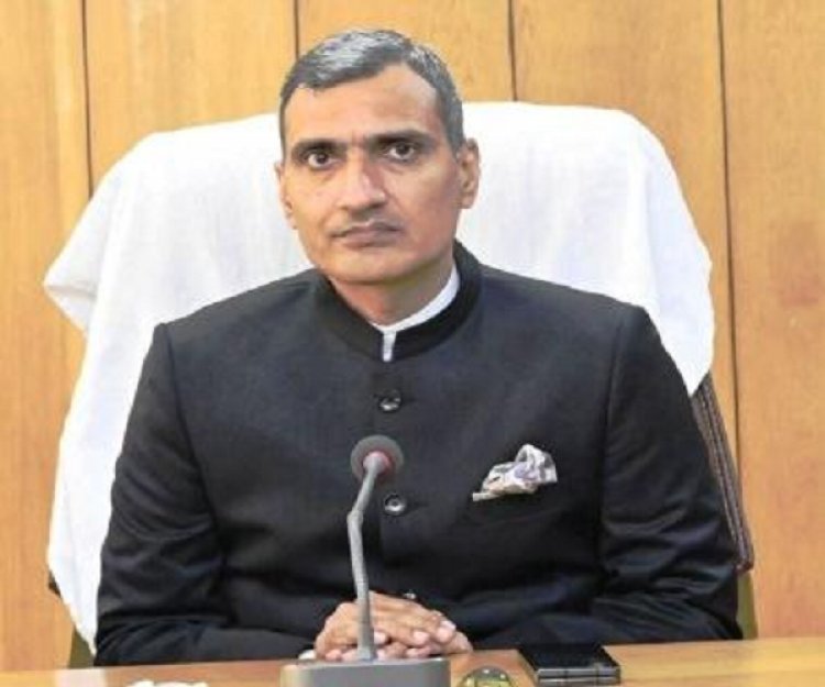 दीपावली पर्व पर कुम्हारों व ग्रामीणों को मिलेगी राहत : मिट्टी के दीयों की बिक्री पर नहीं लगेगा कोई कर