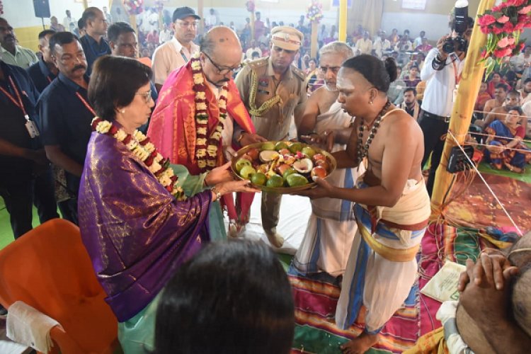 रायपुर : राज्यपाल श्री रमेन डेका ने भिलाई स्कंदाश्रम में की पूजा