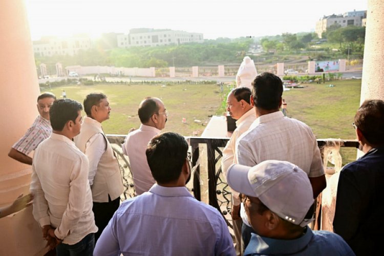 उप मुख्यमंत्री श्री अरुण साव ने विधानसभा भवन के लोकार्पण की तैयारियों का किया निरीक्षण