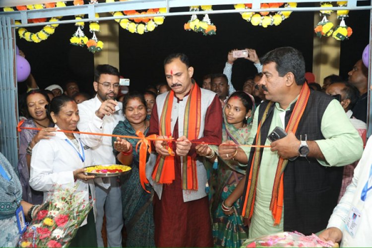 रायपुर : स्वास्थ्य मंत्री श्री श्याम बिहारी जायसवाल ने किया प्राथमिक स्वास्थ्य केंद्र कुर्रूटोला का लोकार्पण