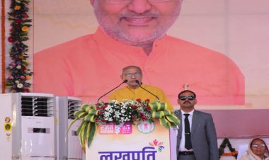 रायपुर : लखपति दीदी महिला सशक्तिकरण और ग्रामीण समृद्धि की मिसाल - उपराष्ट्रपति श्री राधाकृष्णन