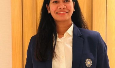 छत्तीसगढ़ की बेटी आकांक्षा को मुख्यमंत्री ने दी ₹10 लाख की सम्मान राशि