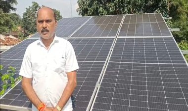 रायपुर : सौर ऊर्जा से आत्मनिर्भर बने सरपंच दीनू राम