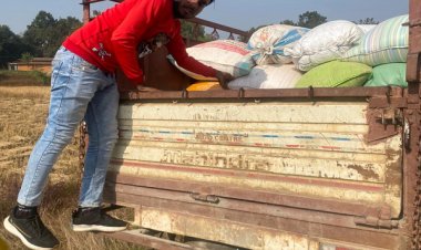रायपुर : फोर्टिफाइड मिक्स्ड चावल का अवैध परिवहन करते पकड़ा गया ग्राम कृष्णपुर में