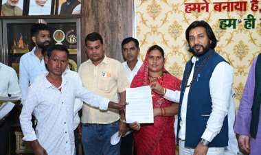 रायपुर : कैबिनेट मंत्री गुरु खुशवंत साहेब जी ने आरंग के क्षेत्रीय कार्यालय में किया जनदर्शन