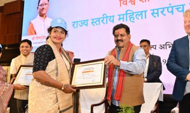 रायपुर : विश्व शौचालय दिवस विशेष : गांव में बदलाव लाने के लिए दृढ़ संकल्प लें सरपंच - उपमुख्यमंत्री श्री शर्मा