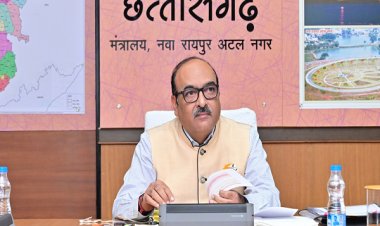 रायपुर : महात्मा गांधी नरेगा की राज्य स्तरीय सशक्त समिति की बैठक सम्पन्न