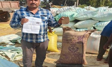 रायपुर : ऑनलाईन टोकन से नीरज गिरी को धान बिक्री में हुई आसानी