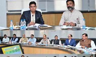 रायपुर : गुणवत्ता युक्त शिक्षा प्रदान करना हमारी सरकार की सर्वाेच्च प्राथमिकता है - उच्च शिक्षा मंत्री श्री टंक राम वर्मा