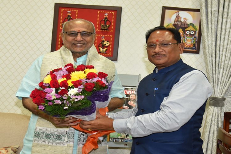 रायपुर : उप राष्ट्रपति श्री राधाकृष्णन से मुख्यमंत्री श्री साय ने की भेंट