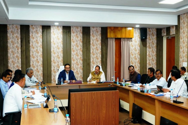 रायपुर : प्रदेशभर में राष्ट्रीय राजमार्गों की मरम्मत का काम जोरों पर