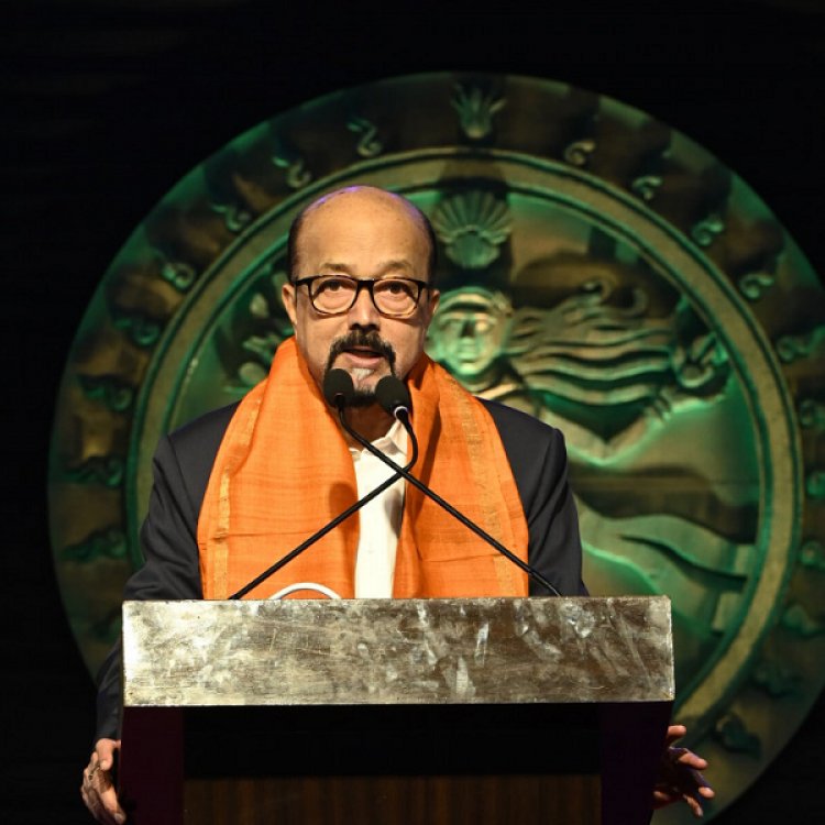 रायपुर : राज्यपाल श्री रमेन डेका खैरागढ़ महोत्सव के समापन समारोह में हुए शामिल