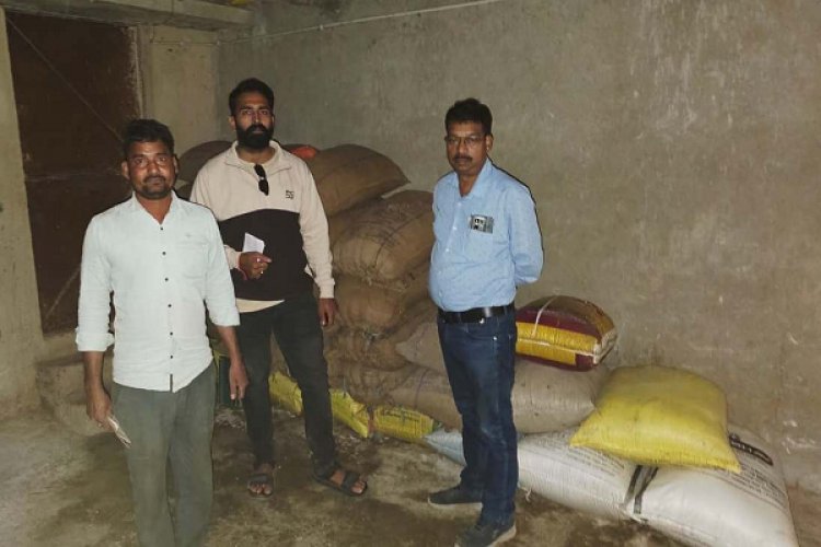 रायपुर : खरीफ विपणन वर्ष 2025-26 : धान के अवैध बिक्री की रोकथाम के लिए कोचियों एवं बिचौलियों पर की जा रही कड़ी कार्रवाई