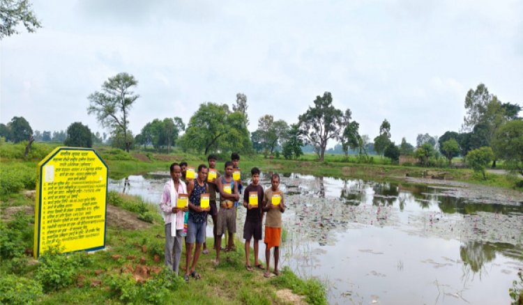 रायपुर : ग्रामीणों की मेहनत और मनरेगा की मदद से ग्राम भखार की खरपोली तालाब बना जल संसाधन