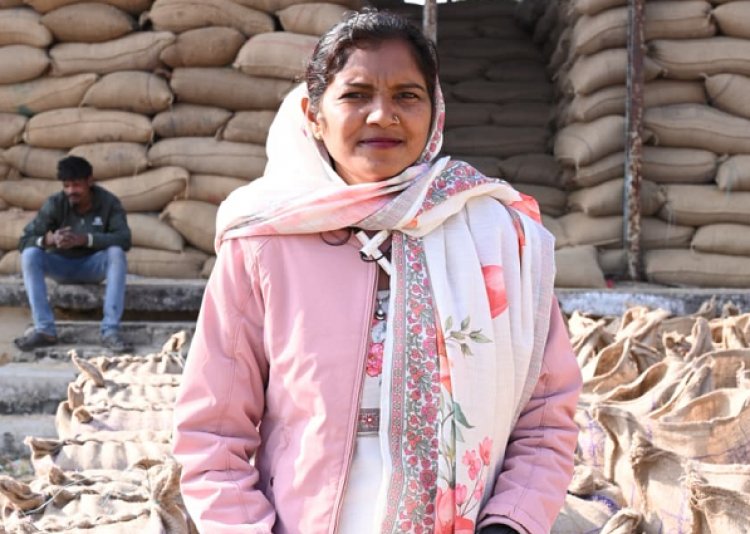 रायपुर : महिला किसान विमला सिंह ने बेचा 50 क्विंटल धान