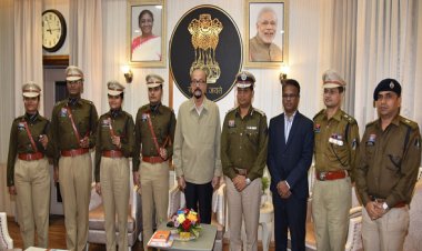 रायपुर : आम जनता के साथ पुलिस संवेदनशीलता के साथ बर्ताव करें - राज्यपाल श्री डेका