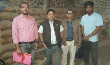 रायपुर :  राजनांदगांव जिले में 5.88 करोड़ मूल्य का 18,983 क्विंटल अवैध धान और 11 वाहन जब्त