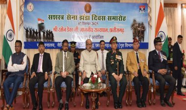 रायपुर : वीर सैनिकों के कारण ही हमारे जीवन और संपत्ति सुरक्षित है - राज्यपाल श्री डेका