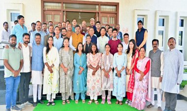 रायपुर : शिशु मंदिर के मेधावी युवाओं ने भरी प्रशासनिक सेवा की उड़ान, शिक्षा मंत्री श्री गजेंद्र यादव ने दिया आशीर्वाद