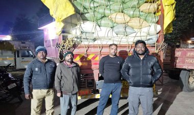 रायपुर : बलरामपुर जिला प्रशासन की सतर्कता से 400 बोरी अवैध धान से भरा ट्रक जब्त