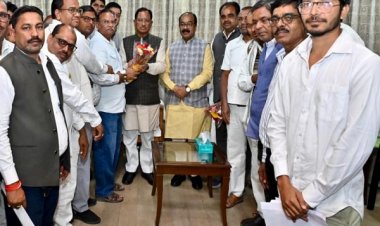 रायपुर : मुख्यमंत्री श्री विष्णु देव साय को गुरु घासीदास जयंती महोत्सव का मिला निमंत्रण